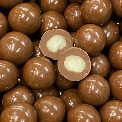 The Original Lolly Store Milk Chocolate Macadamias